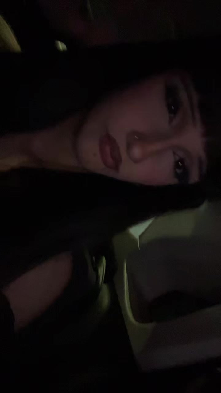 @кäја 🧛🏻