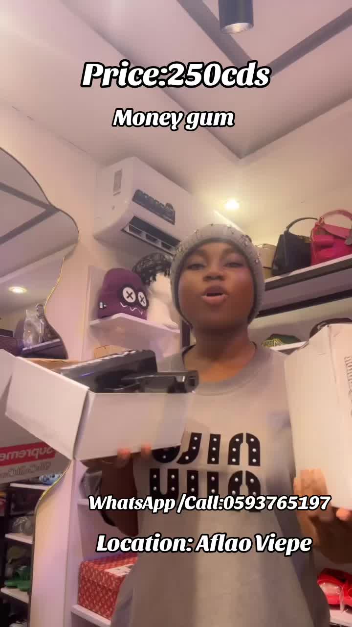 @Bigsedinam🎀🤍Unisex plug 🔌