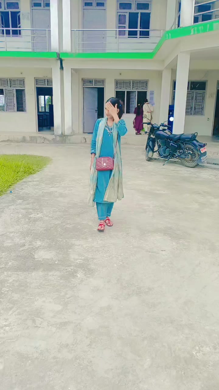 @Mandal &hearts;️Queen &hearts;️👑👸