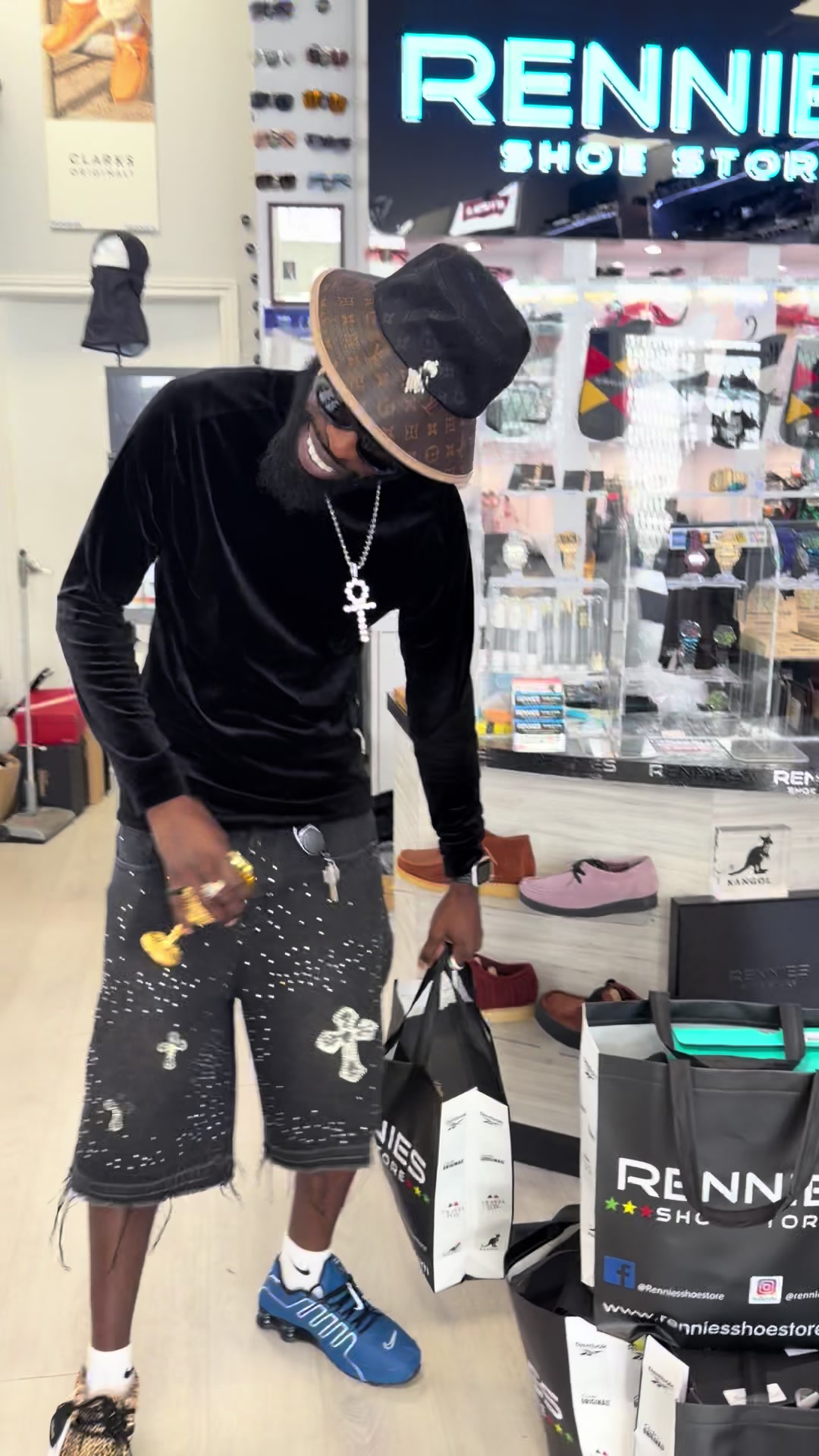 @Rennies Shoe Store