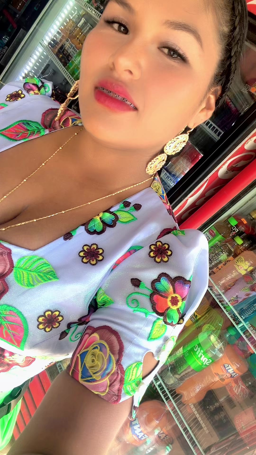 @ Lía Medrano🧃🍓✅