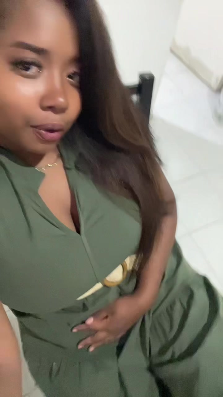 @Yisella