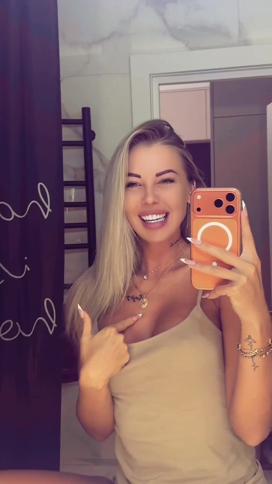 @blondi__julia2