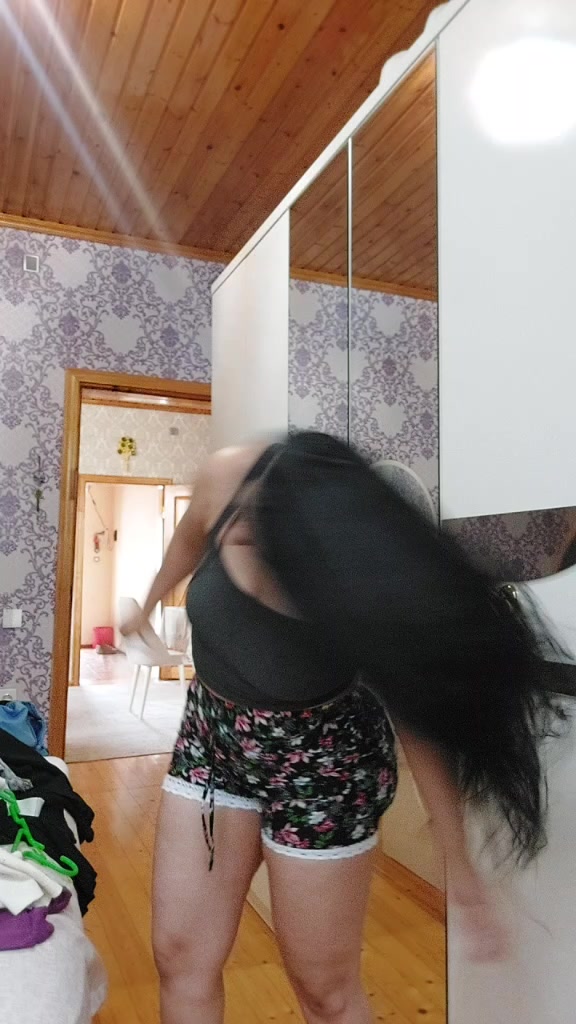 @elza98