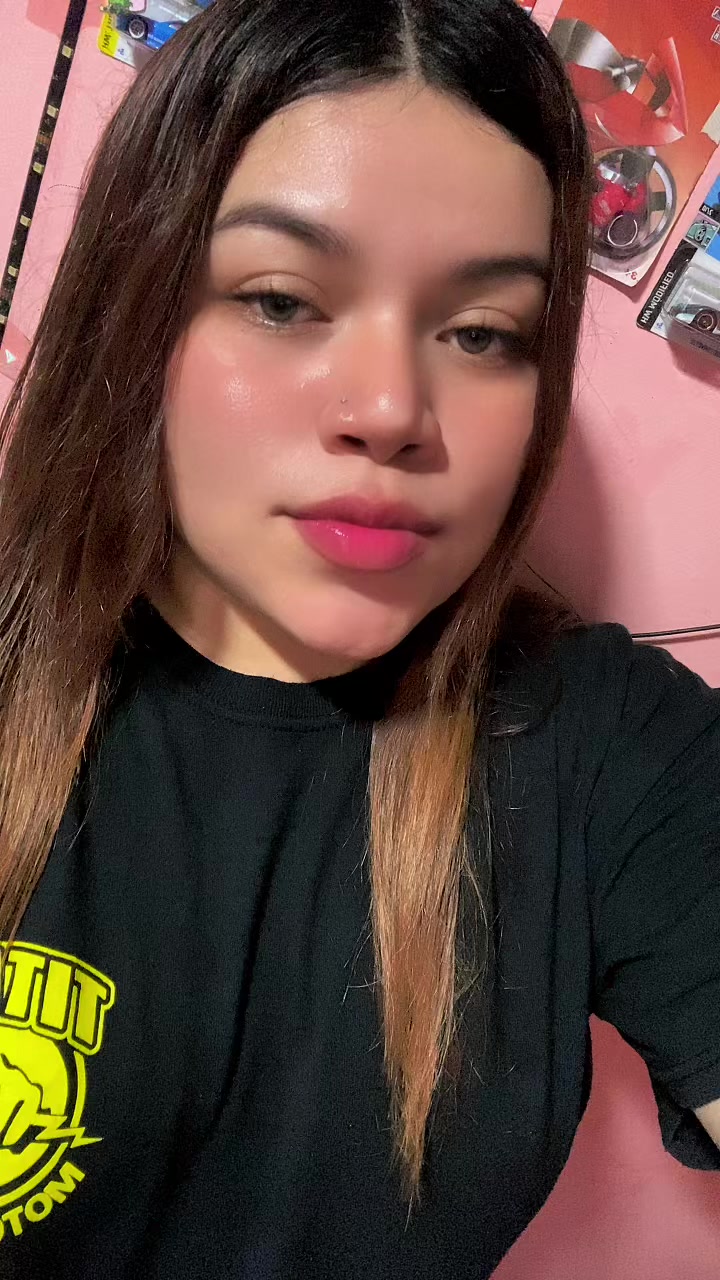 @đđČđąđŻđŻđŠđ±đđđ·đ„°