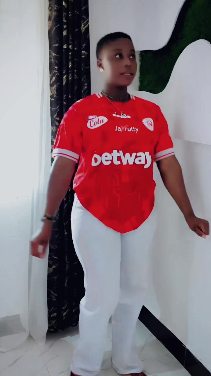 @Domitila Sundwa
