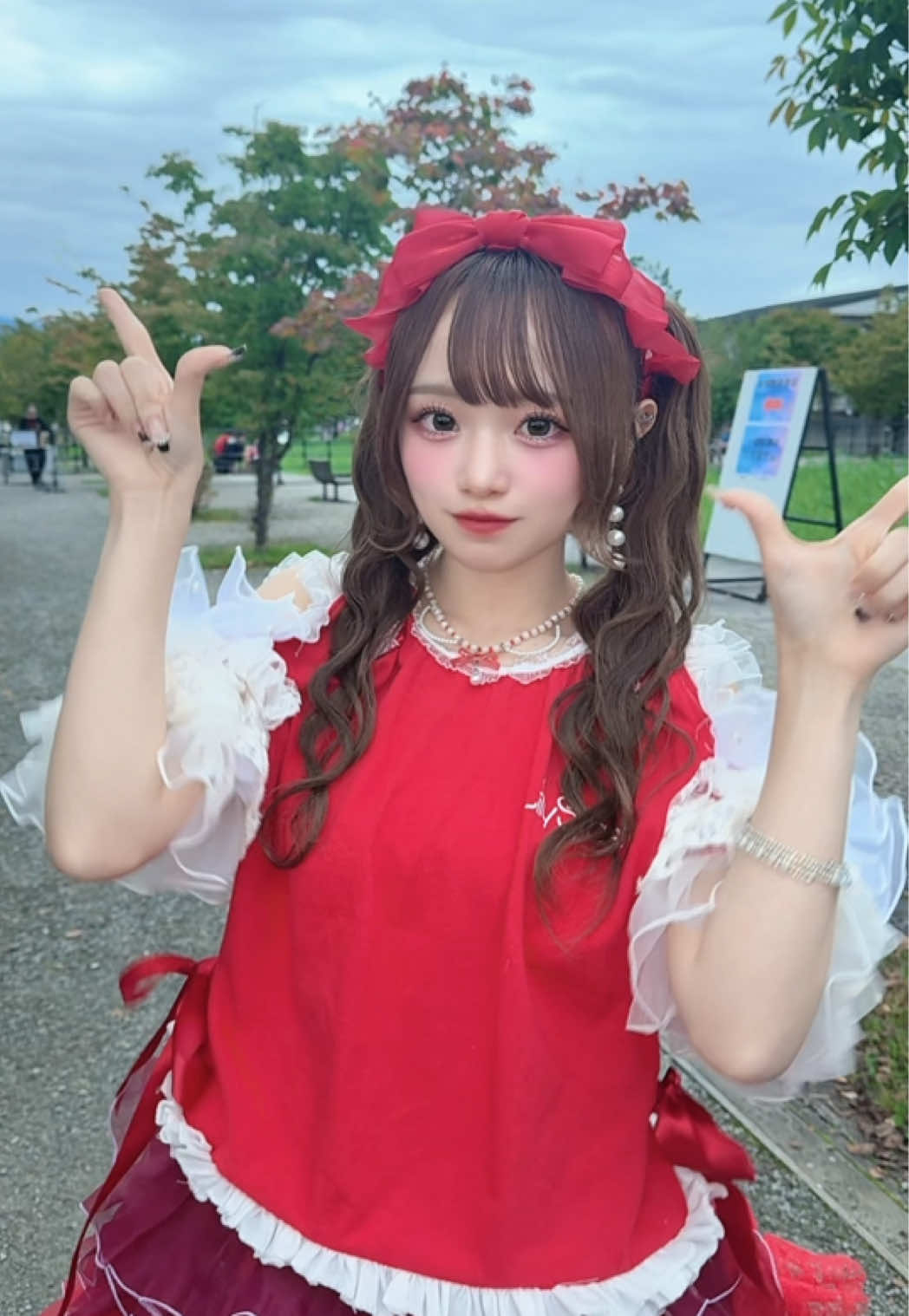 @にしのありさ