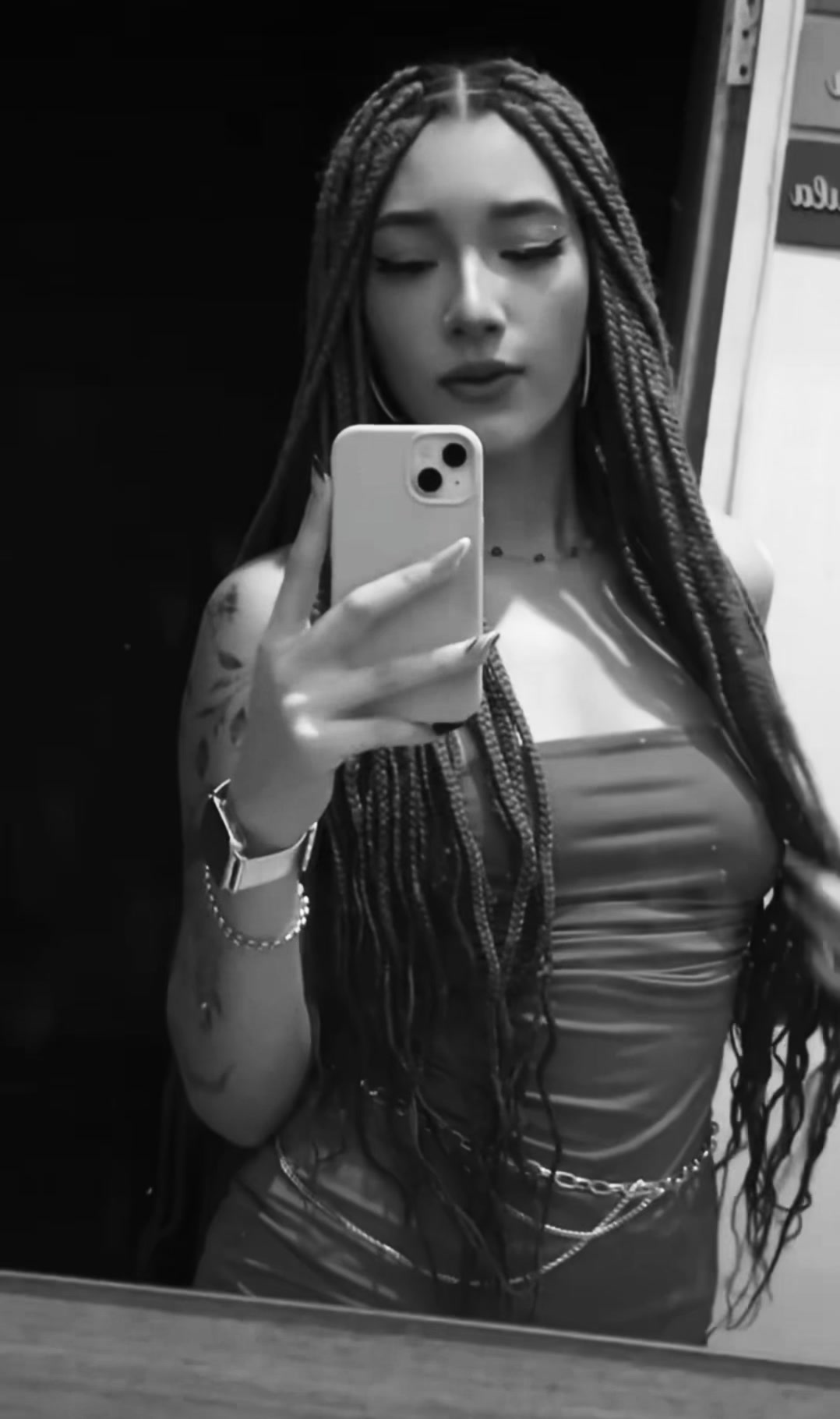 @𝐓𝐡𝐚𝐥𝐥𝐲𝐭𝐢𝐧𝐡𝐚