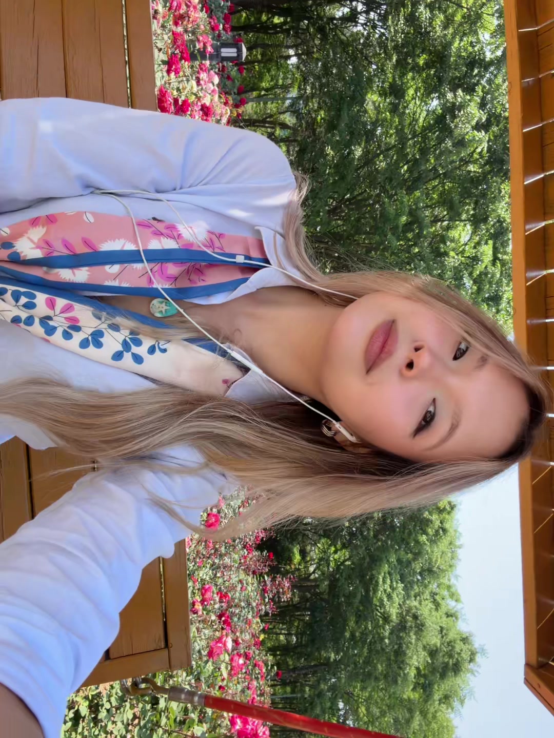 @Akaru
