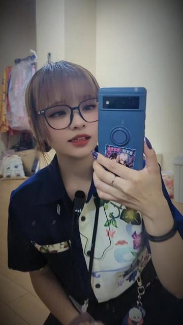@れなれな