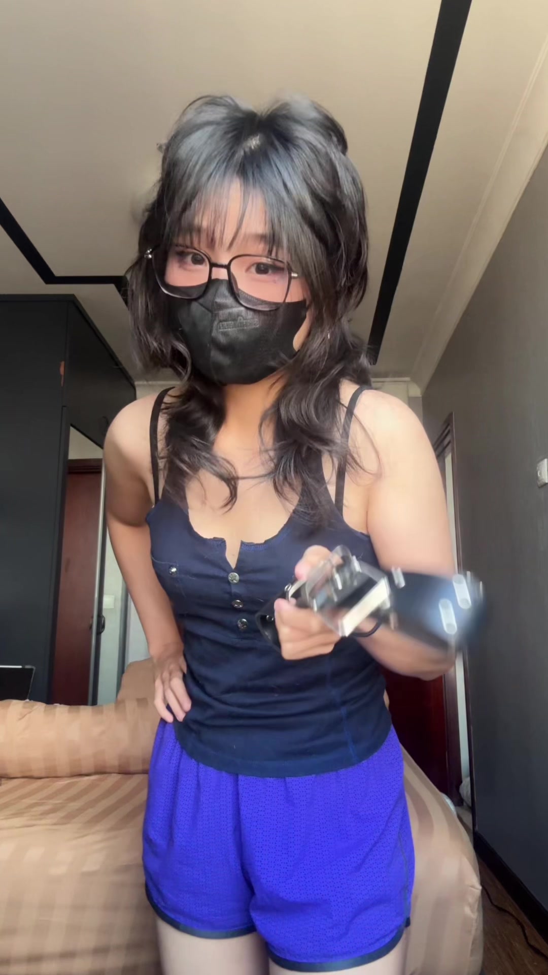 @Kitsunee. 🦊