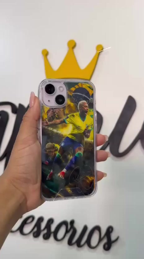@claudianemarinho03