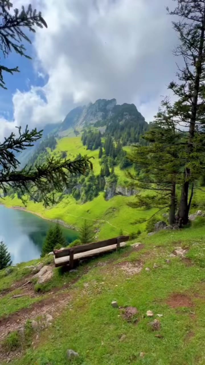 @HR.Trend