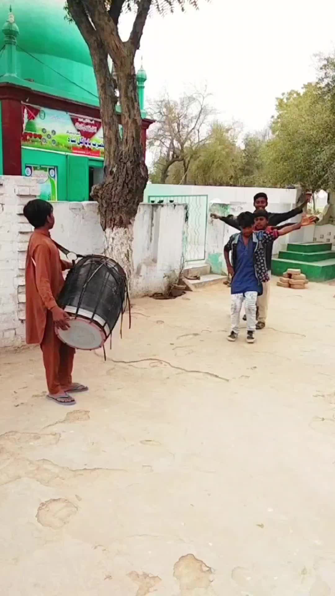 @Dhol De Rang