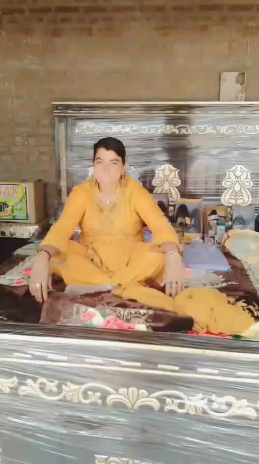 @Roksana barid