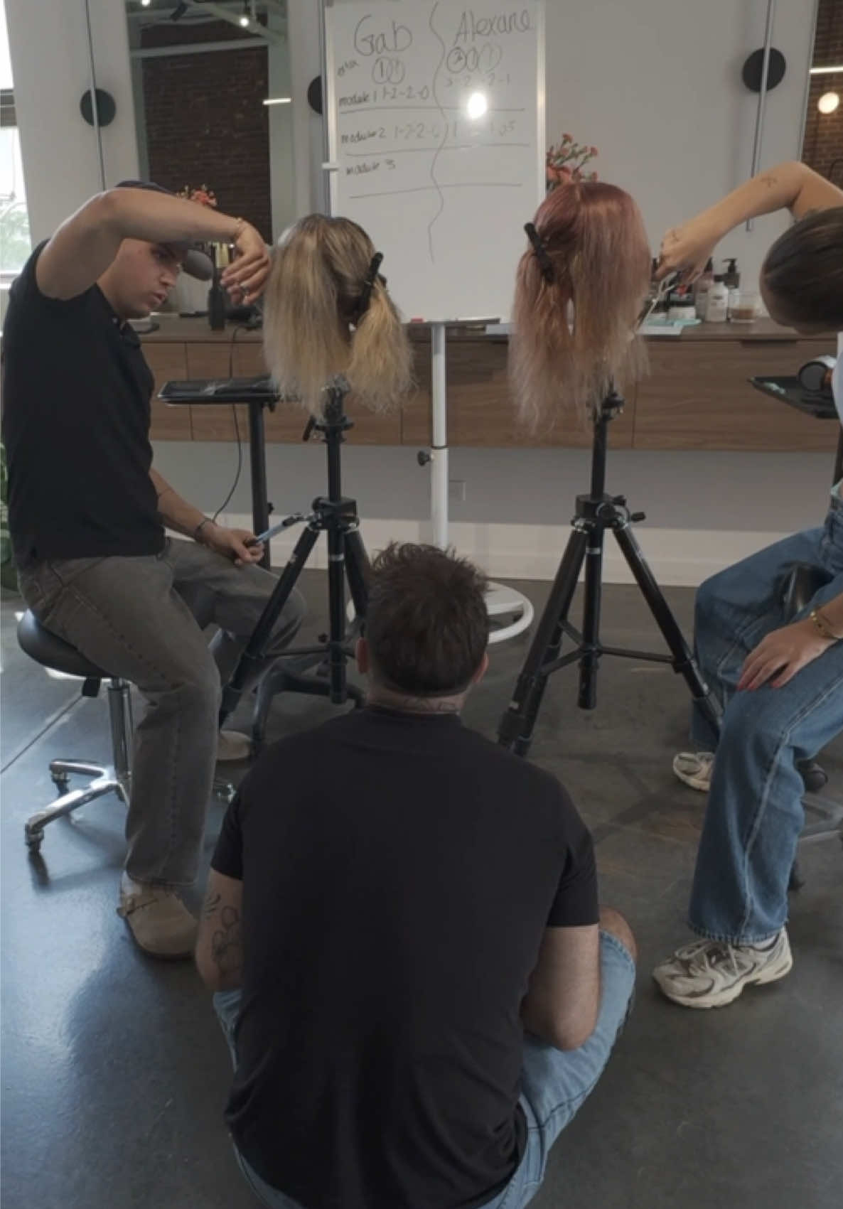 @Éric - Hairstylist