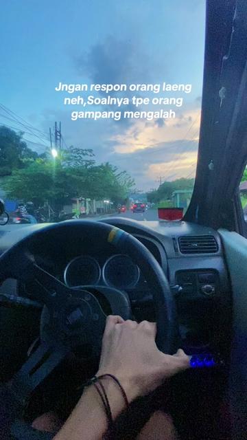 @brokenchild🔞