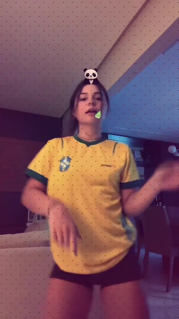 @🐣