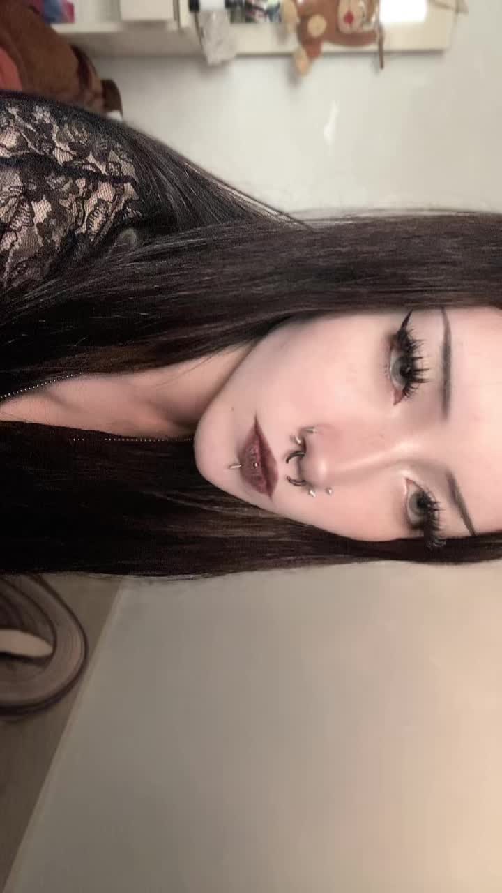 @dark.ova