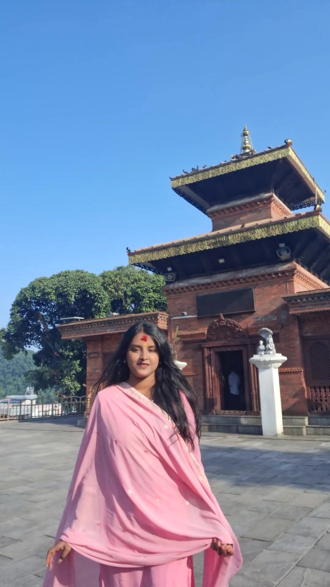 @Nisha Yadav🦋