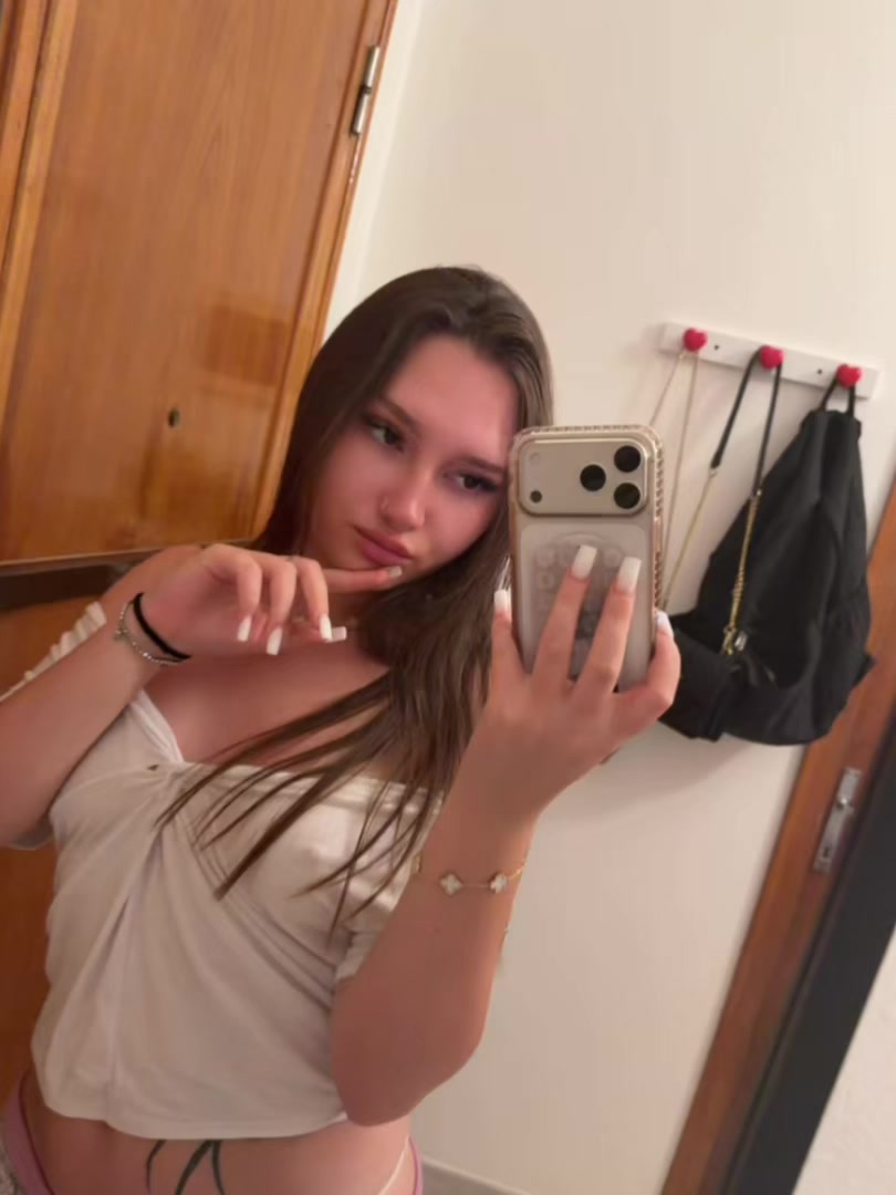 @𝓜𝓪𝓻𝓲𝓷𝓮𝓵𝓵𝓪👸🏻