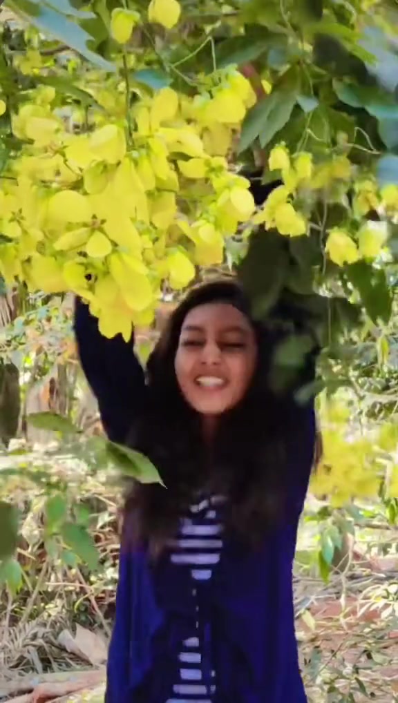 @𝐦𝐚𝐧𝐢𝐬𝐡𝐚_𝐨𝐟𝐟𝐥🍃💃