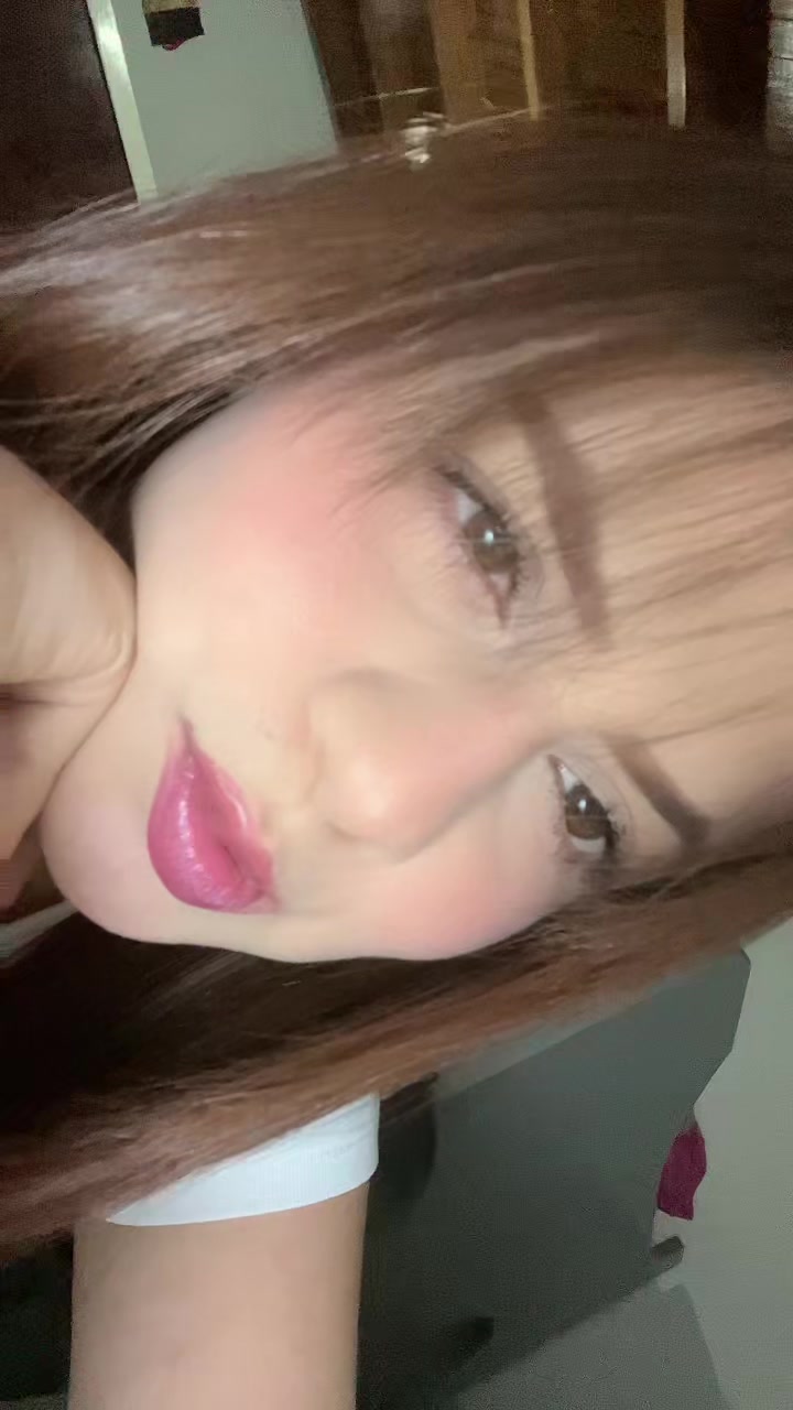 @LuΩ°🤠