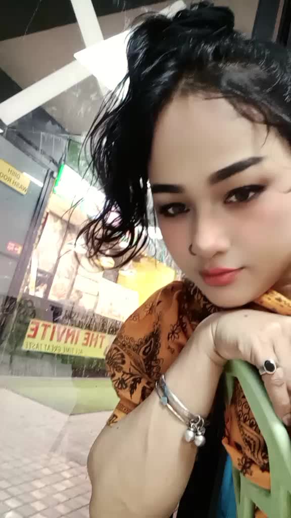 @Eva Ahmed