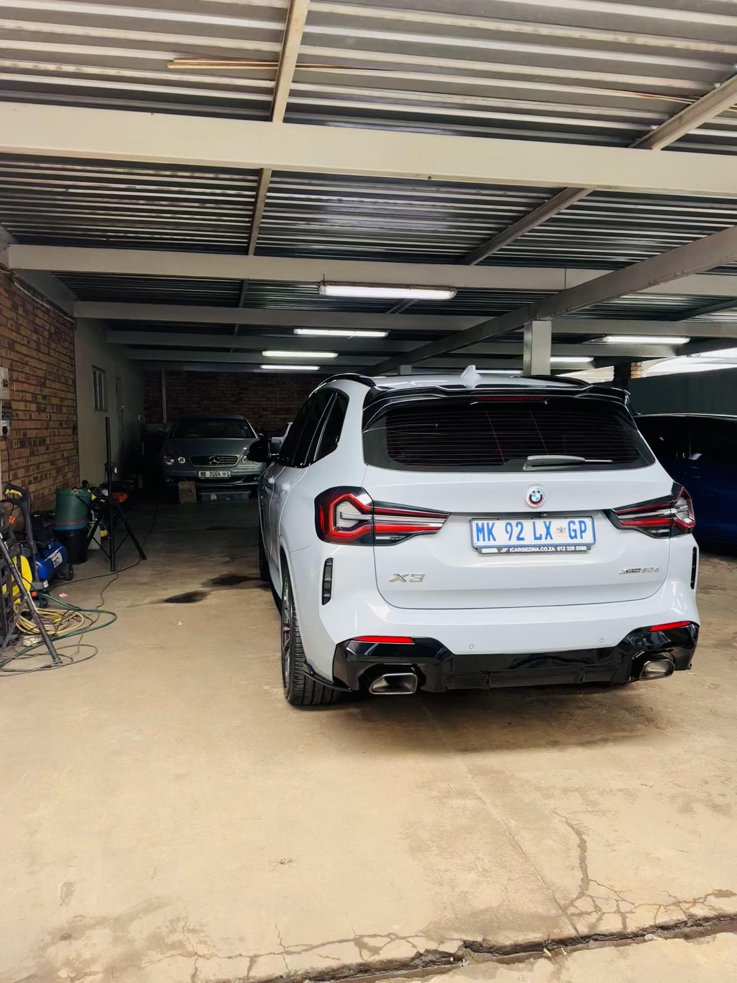 @thehubofcars