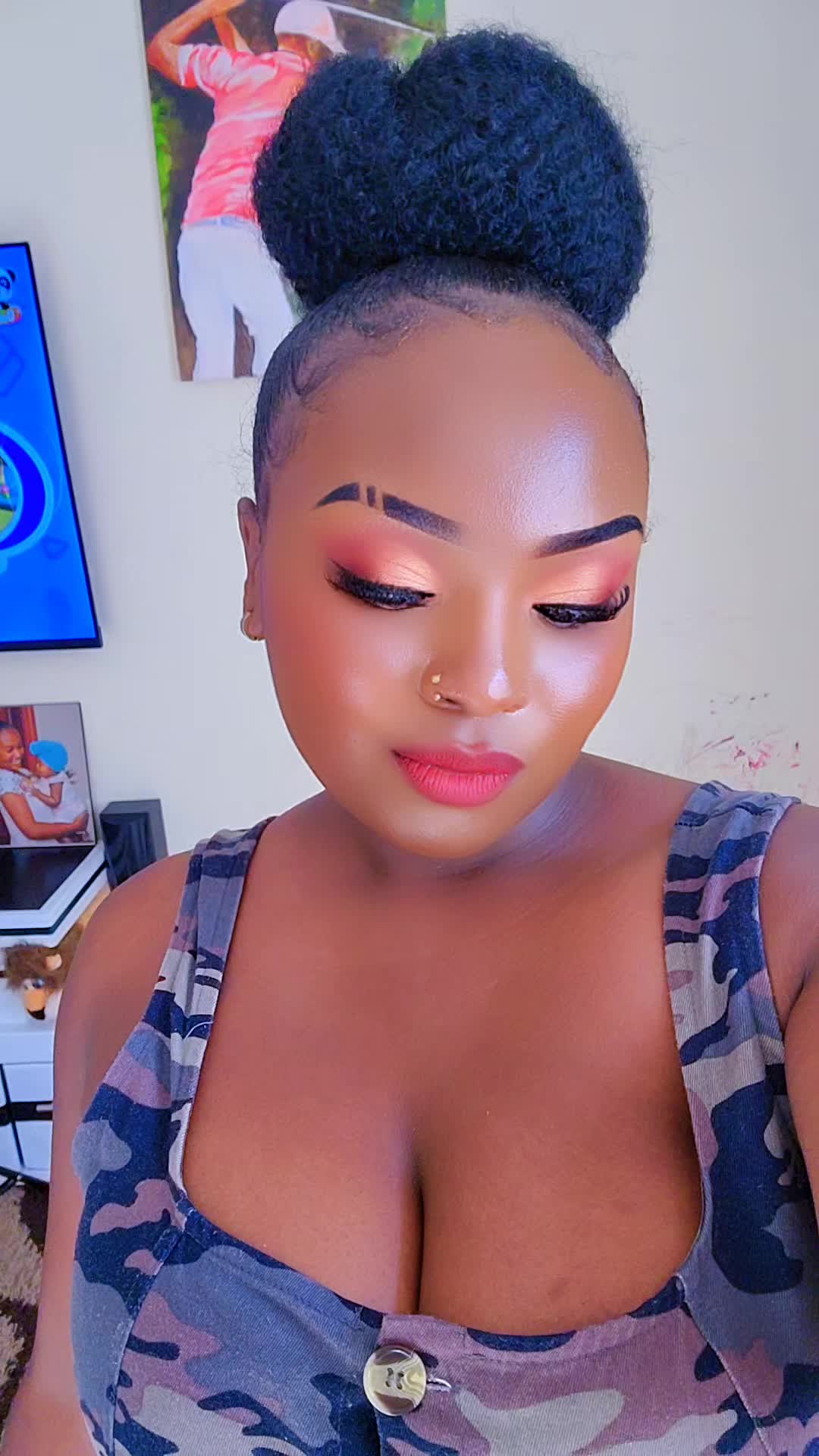 @Venenzuelah Nyambura