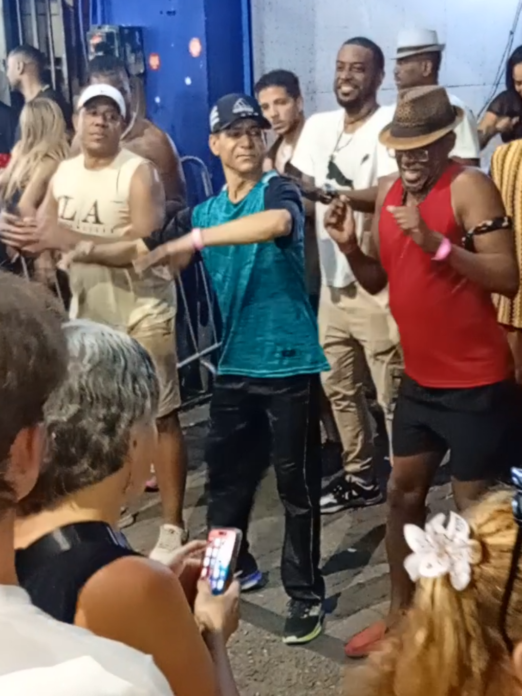 @Filipe Praieiro