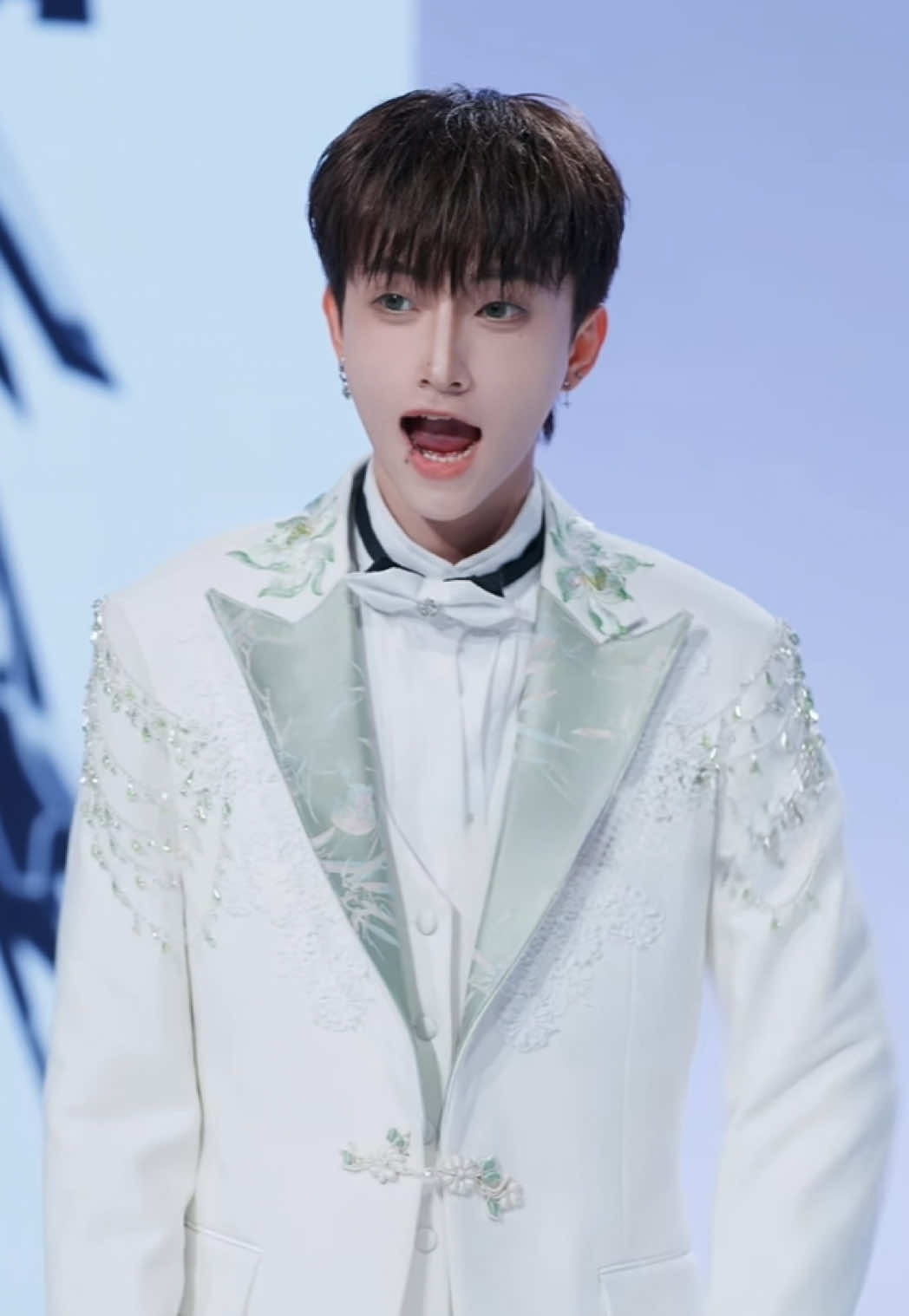 @YOON