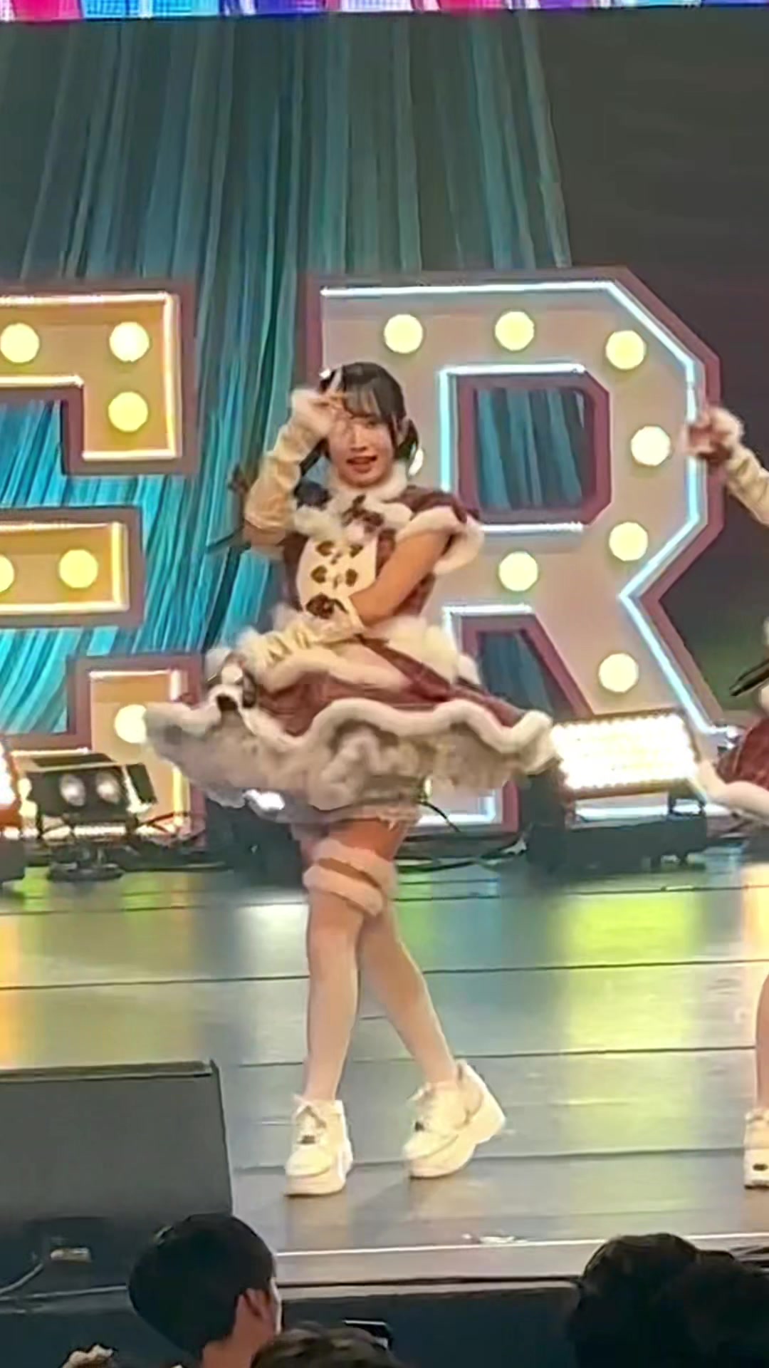 @♪