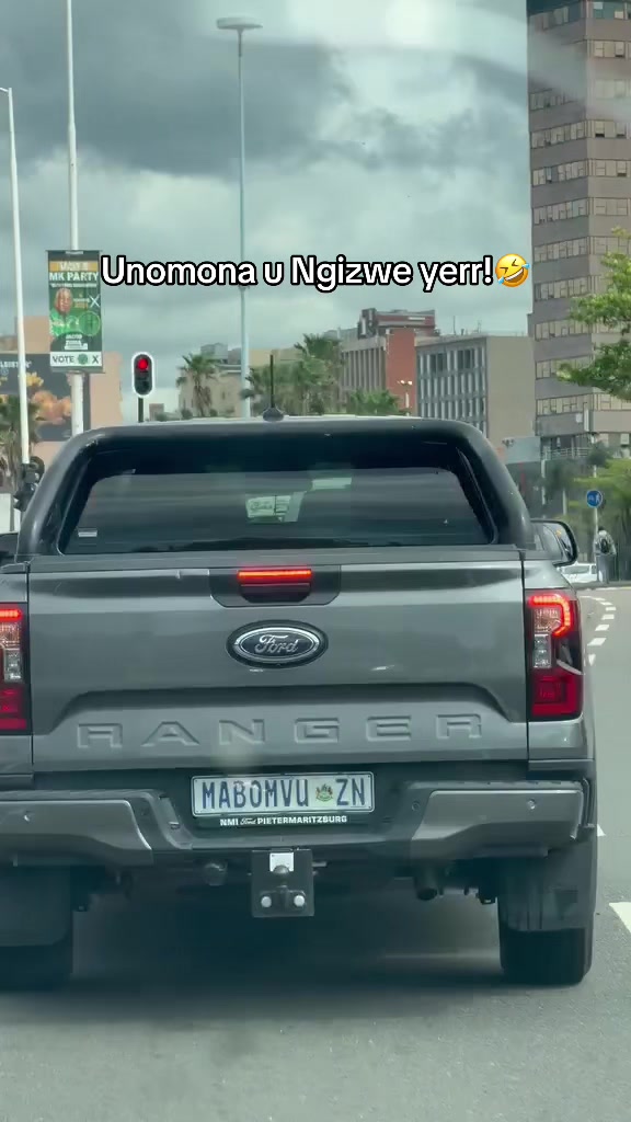 @Mambomvu🇿🇦