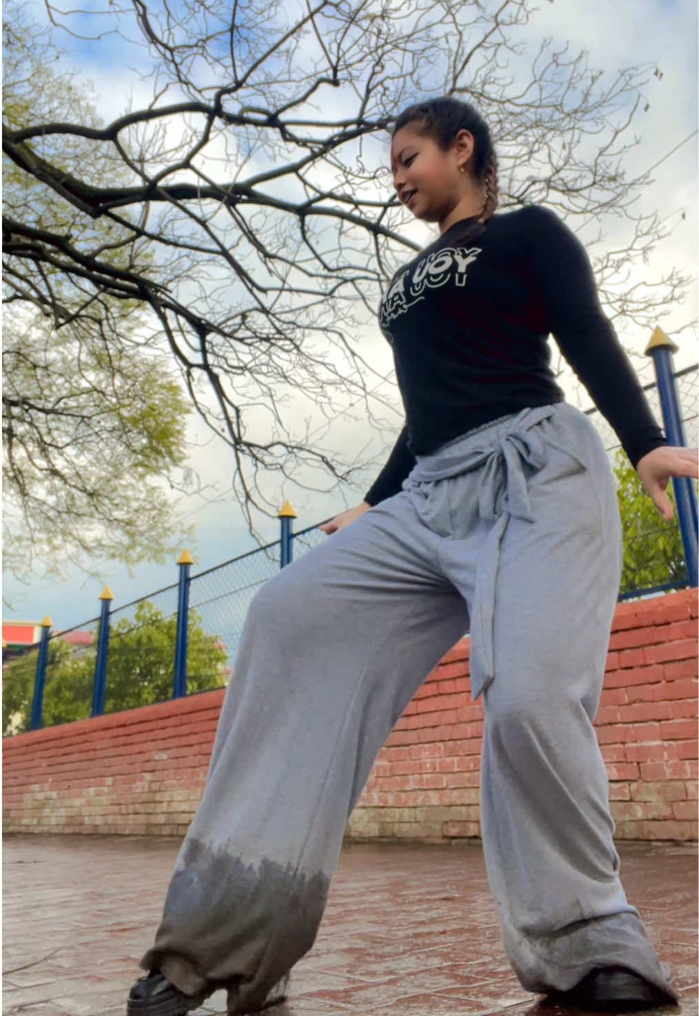 @Dancelikeritu🖤