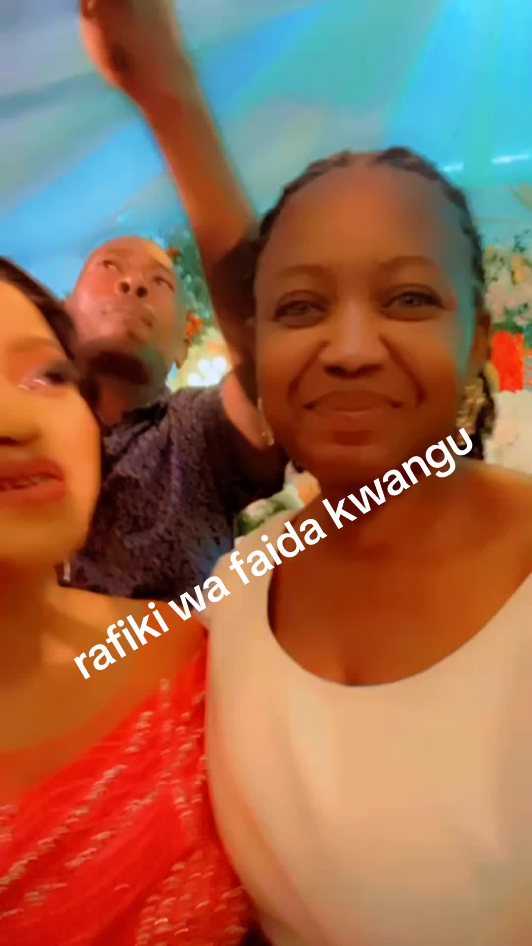 @Toto-la-kisangi