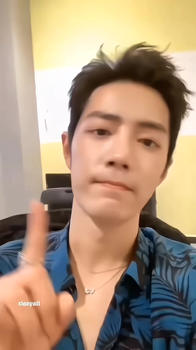 @XZ-URMYFAVV🌟