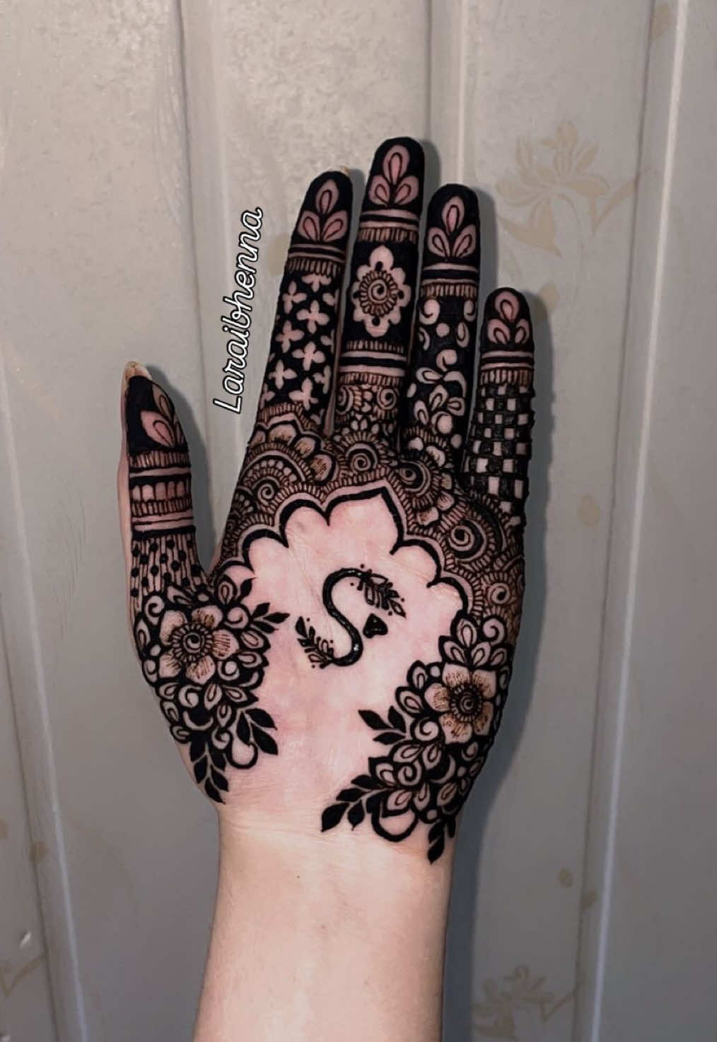 @Henna by Laraib Faisalabad🥀🔥