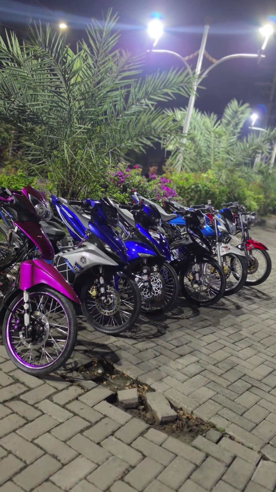 @MX TOM2PV