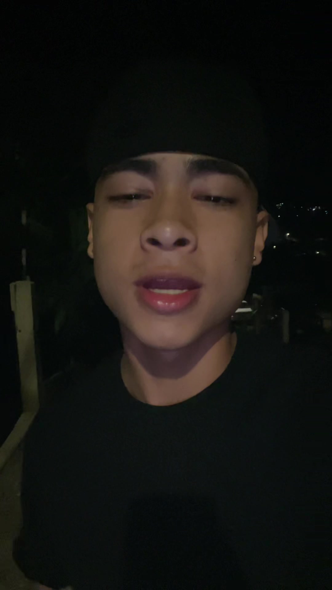 @GG