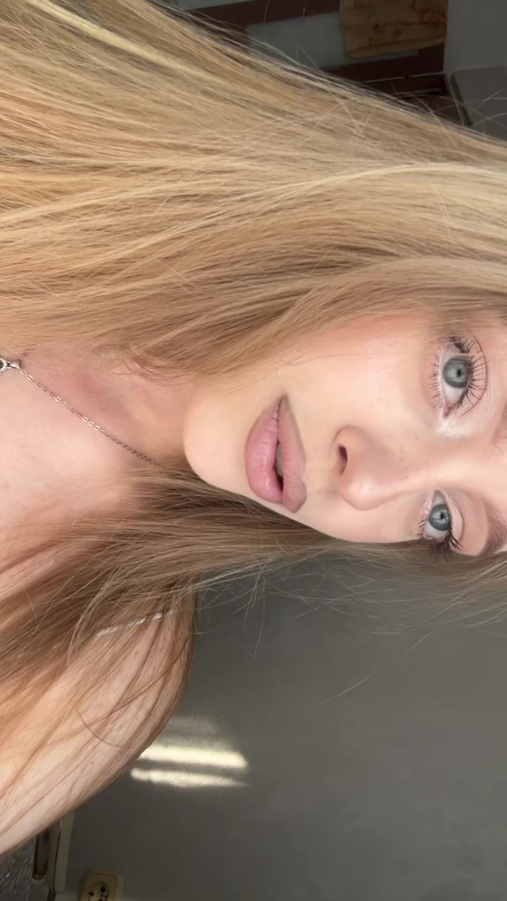 @настя