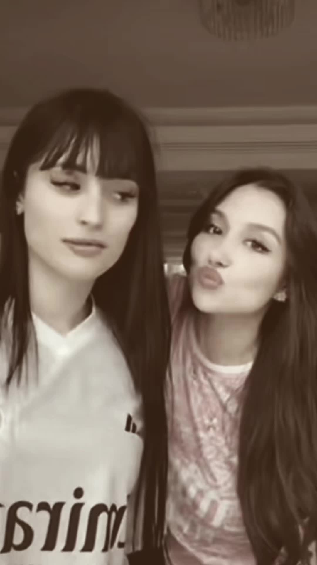 @Sha_thaˢʰᵃʳᵉʰᵃⁿ