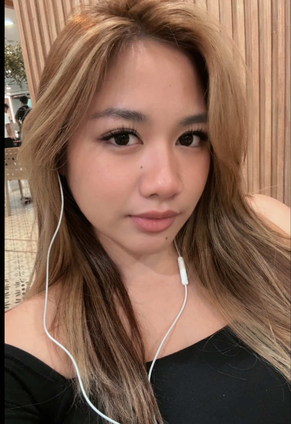 @Lee °❀.ೃ࿔*