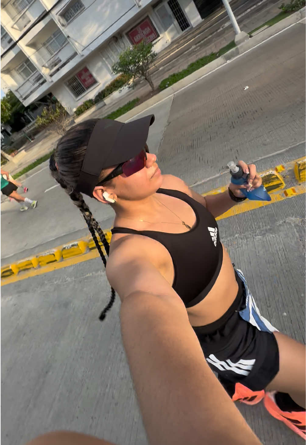 @Laura Vega