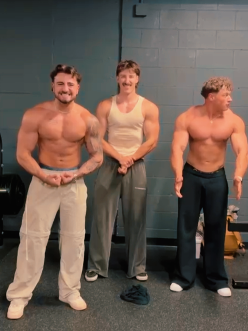 @Gold's Gym Québec