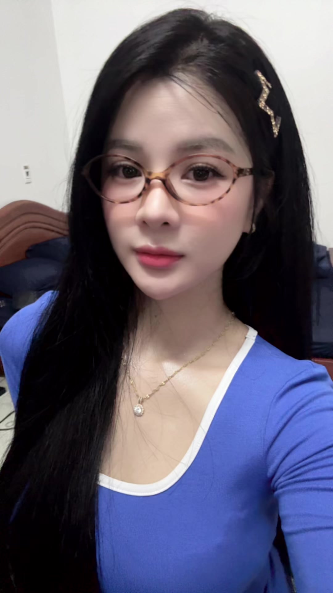 @Mít