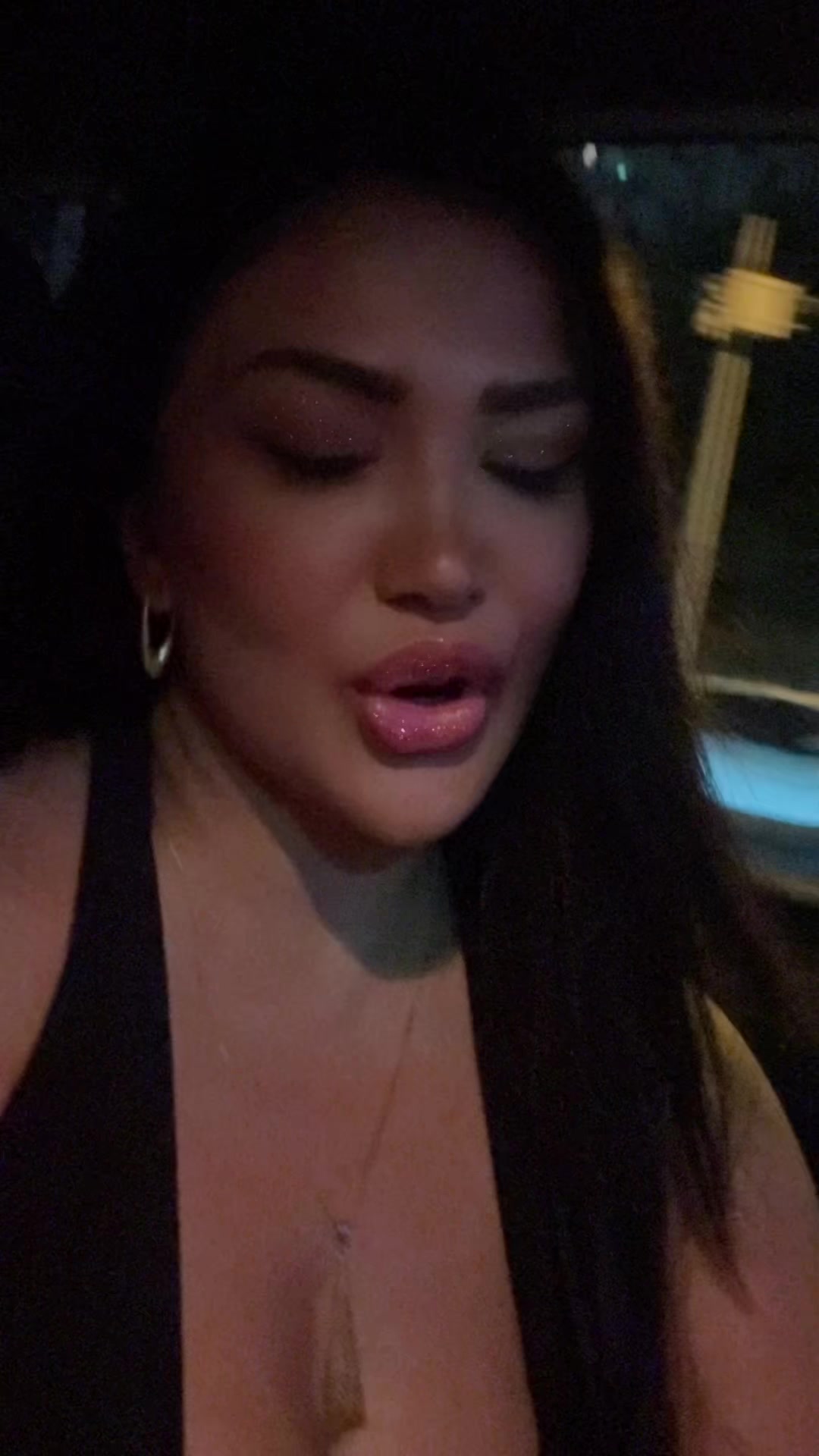 @Mahsa__eyr
