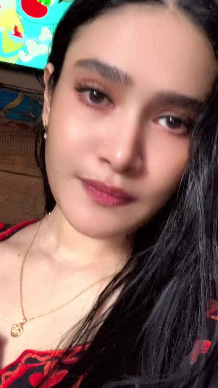 @𝙍༻𝙈𝒐𝒏𝒊...