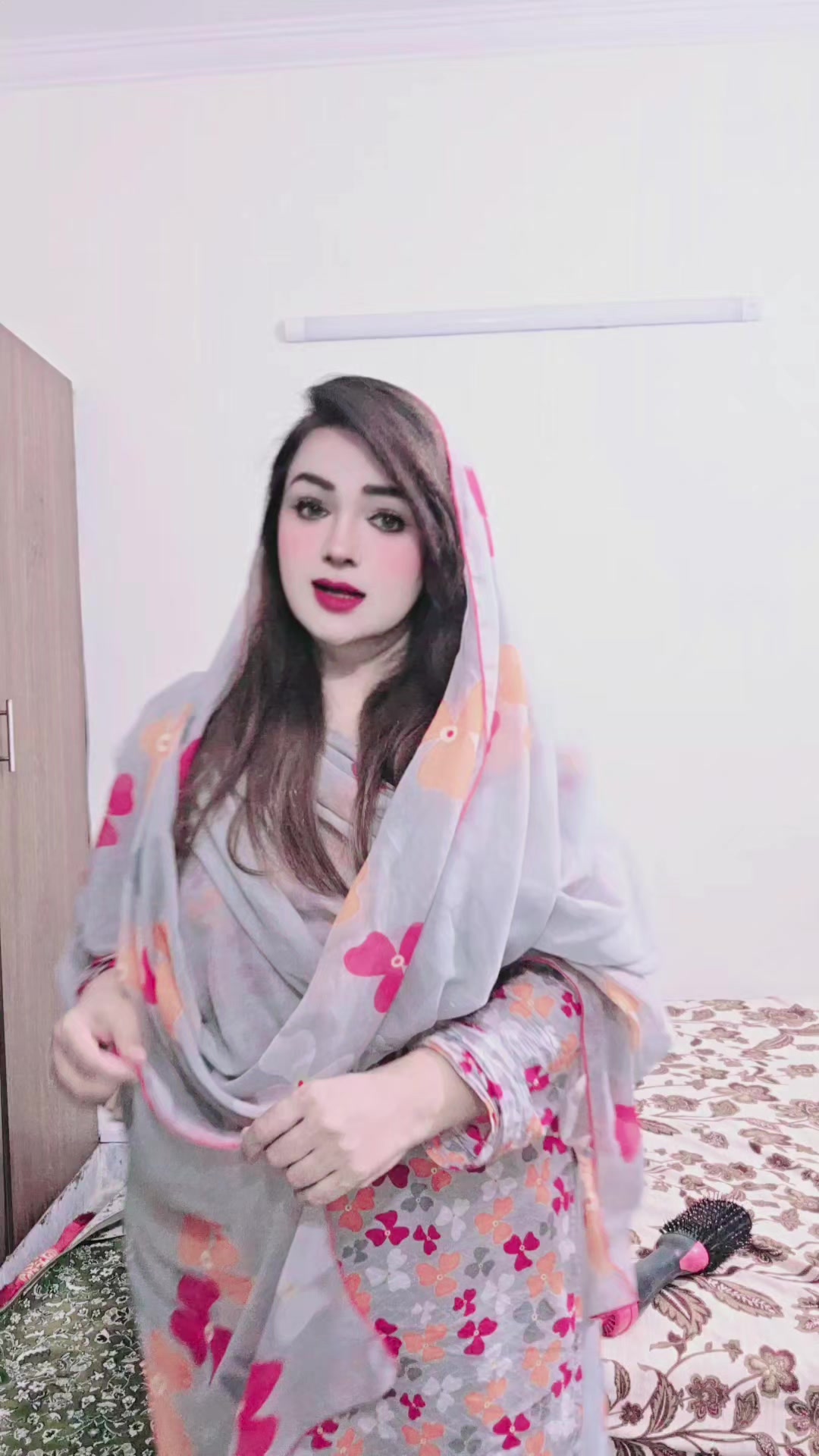 @Shaguftakhn❤️