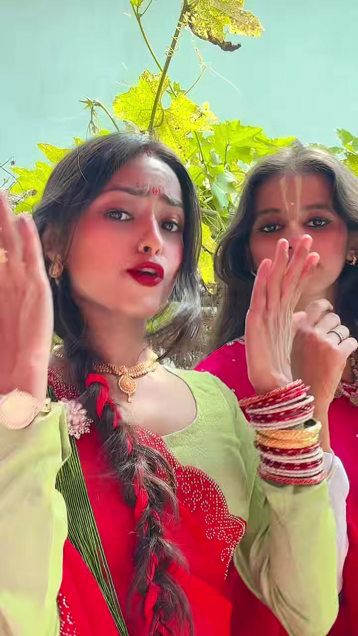 @Kreetika 💗🫅भण्डारी